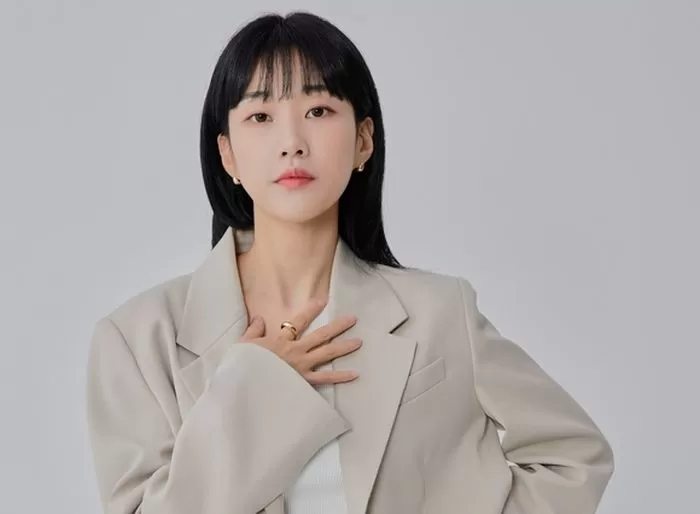 Extraordinary Attorney Woo: Review, Story, Cast, Episodes, Release Date, Budget & More Ha Yoon-kyung as Choi Soo-yeon