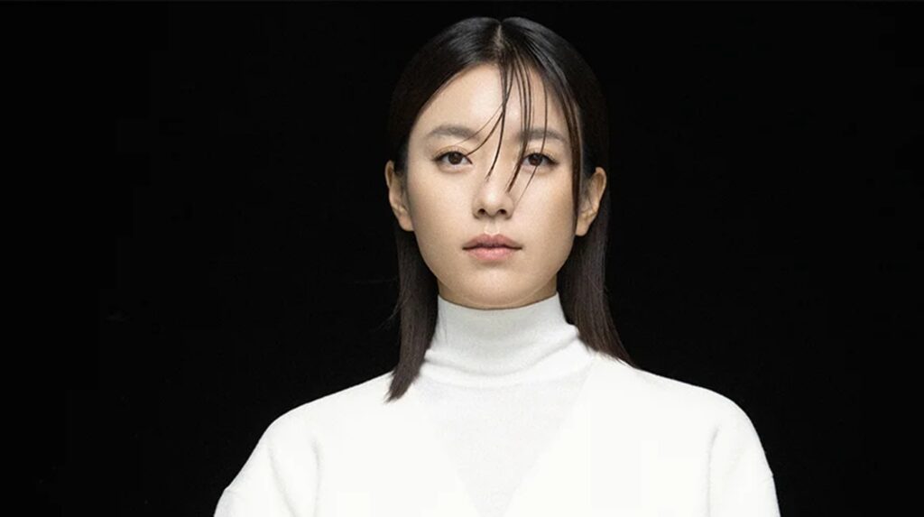 Dong Yi: Review, Story, Cast, Episodes, Release Date, Budget & More Han Hyo-joo as Choe Dong-yi, Royal Noble Consort Suk