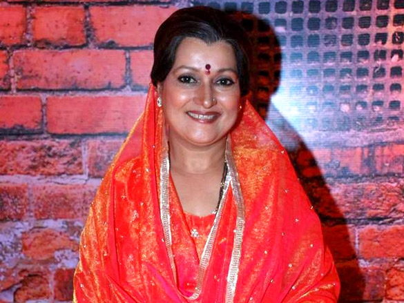 Himani Shivpuri as Nirmala Manchanda