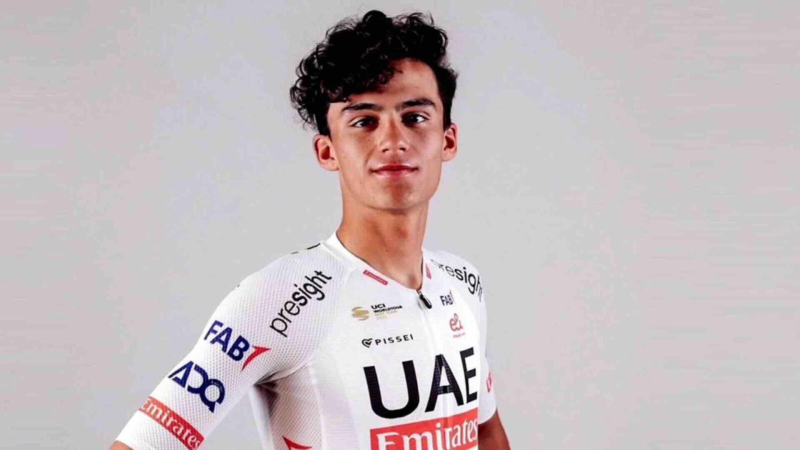 Isaac del Toro Biography Height Weight Age Stats Wife Salary Net Worth More