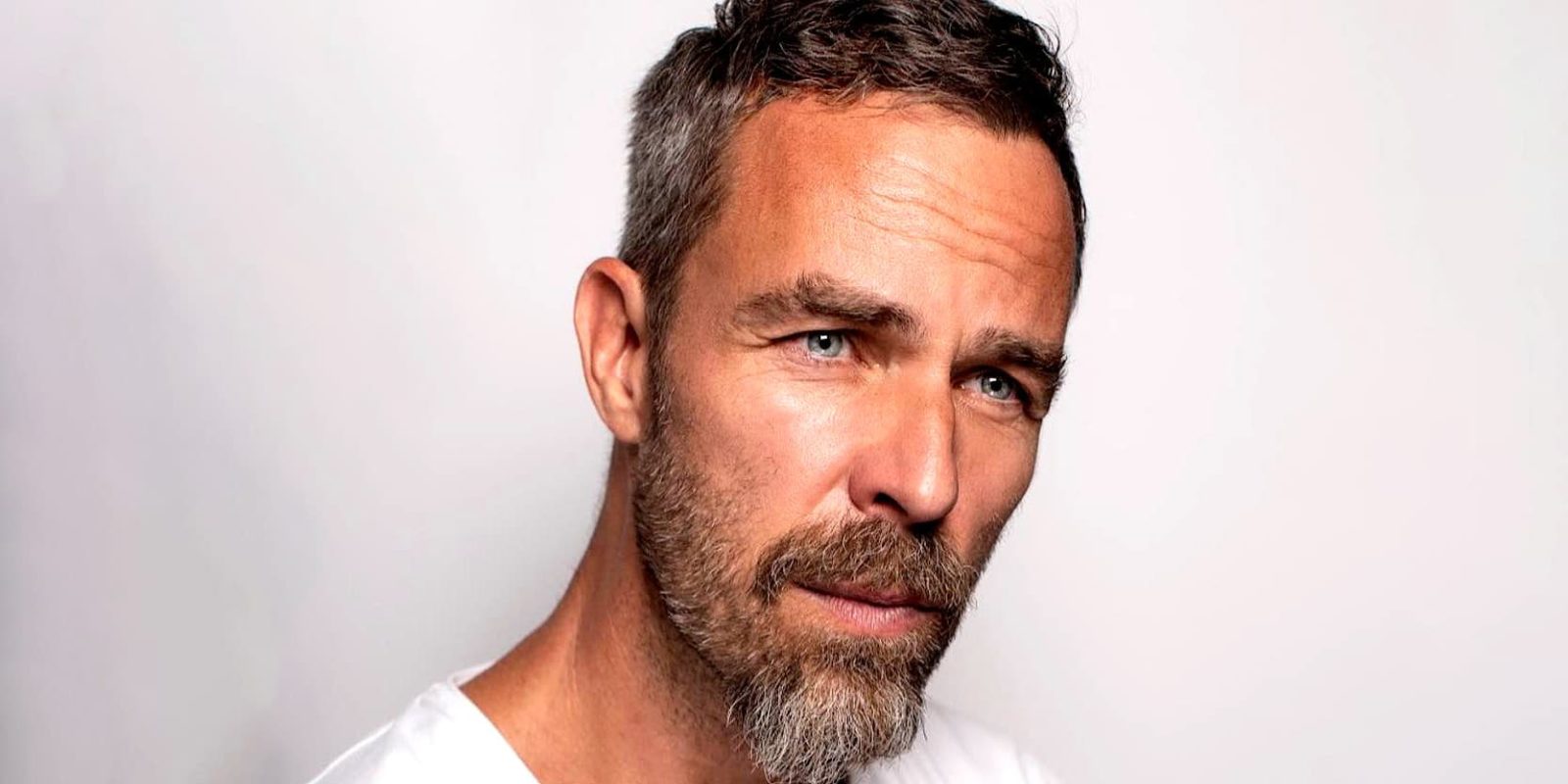 JR Bourne Biography Height Weight Age Movies Wife Family Salary Net Worth Facts More