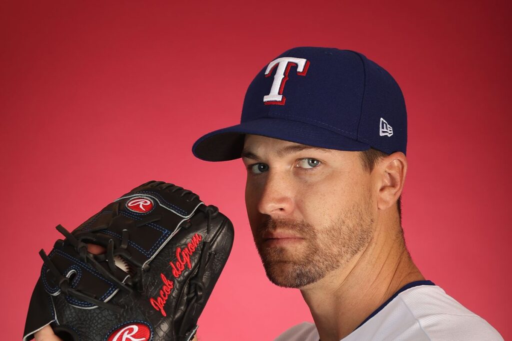 Jacob deGrom Biography, Height, Weight, Age, Stats, Wife, Salary, Net Worth & More Jacob deGrom Biography, Height, Weight, Age, Stats, Wife, Salary, Net Worth & More