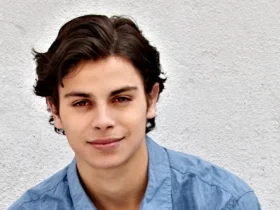 Jake T. Austin Biography Height Weight Age Movies Wife Family Salary Net Worth Facts More