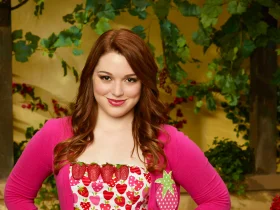 Jennifer Stone Biography Height Weight Age Movies Husband Family Salary Net Worth Facts More