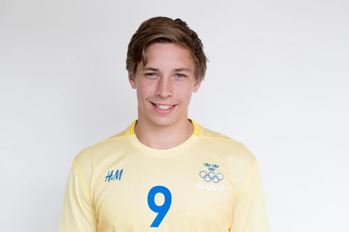 Jerry Tollbring Biography Height Weight Age Stats Wife Salary Net Worth More