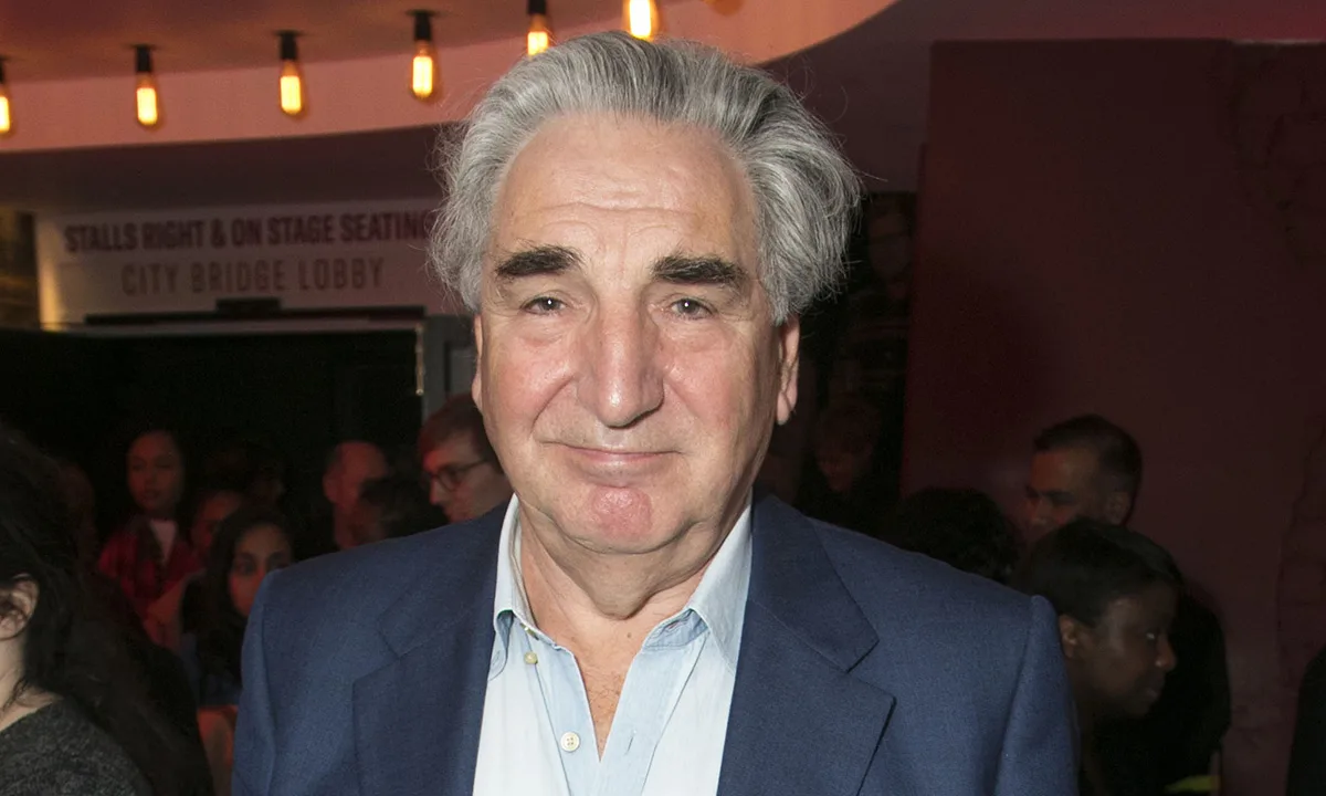 Jim Carter Biography Height Weight Age Movies Wife Family Salary Net Worth Facts More