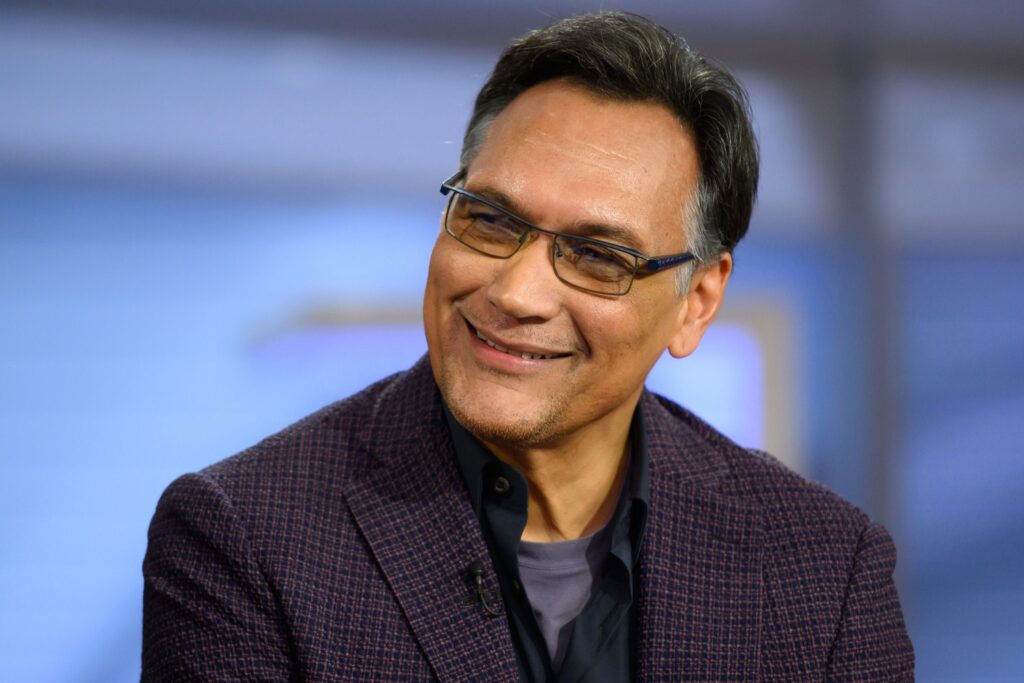  Jimmy Smits as Kevin Ros