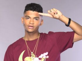 Jovem Dex Biography, Height, Weight, Age, Stats, Wife, Salary, Net Worth & More Jovem Dex Biography Height Weight Age Stats Wife Salary Net Worth More