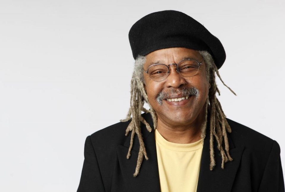 Vivo (2021): Story, Cast, Release Date, Budget, Box Office Collection, Review, Ratings & More Juan de Marcos as Andrés