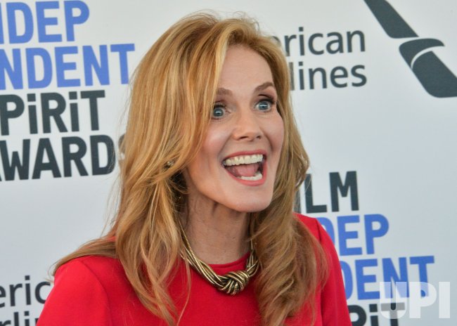 Julie Hagerty as Sandra, Nicole's mother