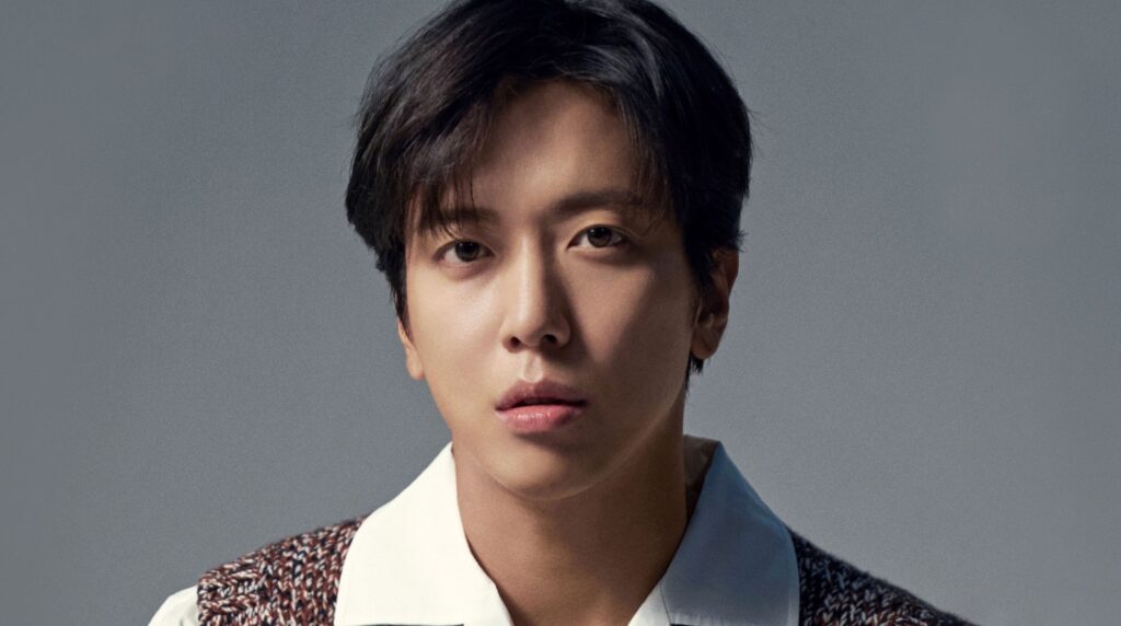 Jung Yong-hwa as Kang Shin-woo