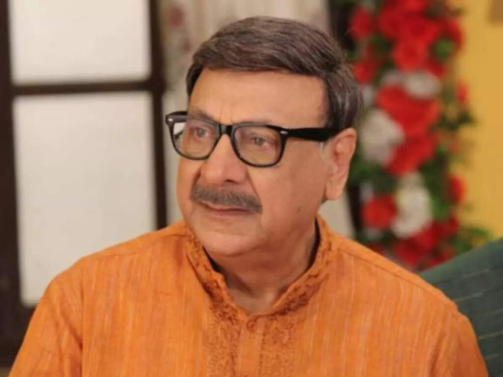 Kanwarjit Paintal as Charudutt Kulshreshth