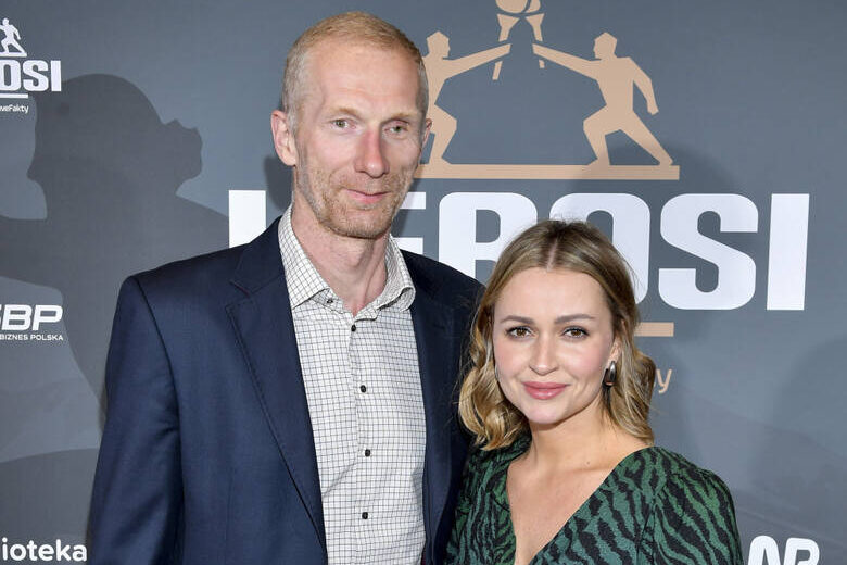 Karol Bielecki Biography, Height, Weight, Age, Stats, Wife, Salary, Net Worth & More Karol Bielecki WIth Aleksandra Bielecka