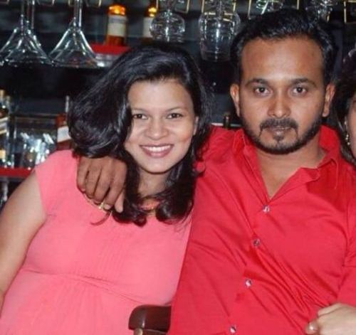 Kedar Jadhav With Snehal  Jadhav