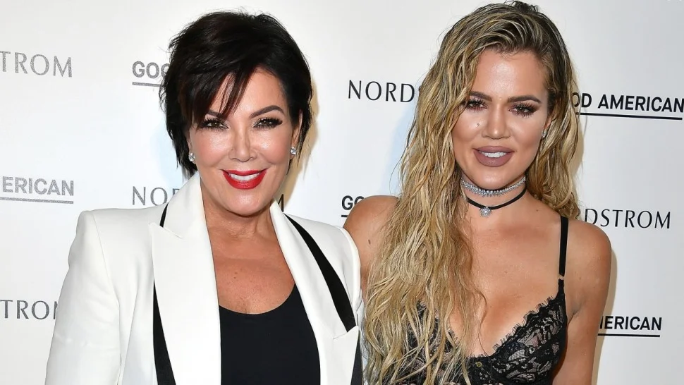 Khloé Kardashian With Her Mother