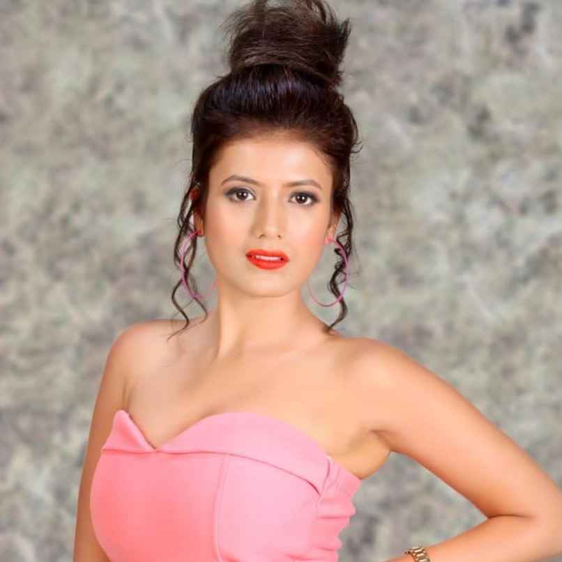 Khwahish Gal Biography Height Weight Age Instagram Boyfriend Family Affairs Salary Net Worth Photos Facts More