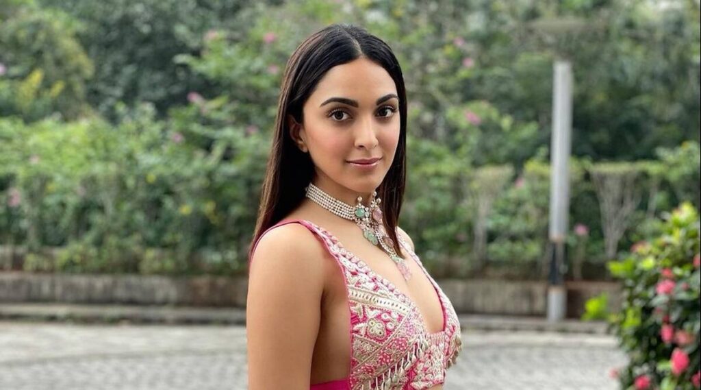 Kiara Advani as Dr. Preeti Sikka