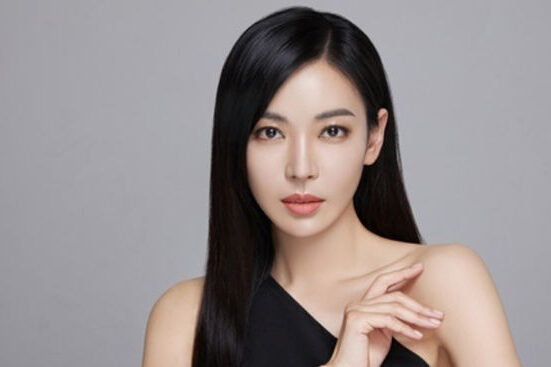 The Penthouse: War in Life: Review, Story, Cast, Episodes, Release Date, Budget & More Kim So-yeon as Cheon Seo-jin