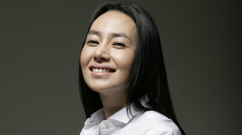 The World of the Married: Review, Story, Cast, Episodes, Release Date, Budget & More Kim Sun-kyung as Uhm Hyo-jeong