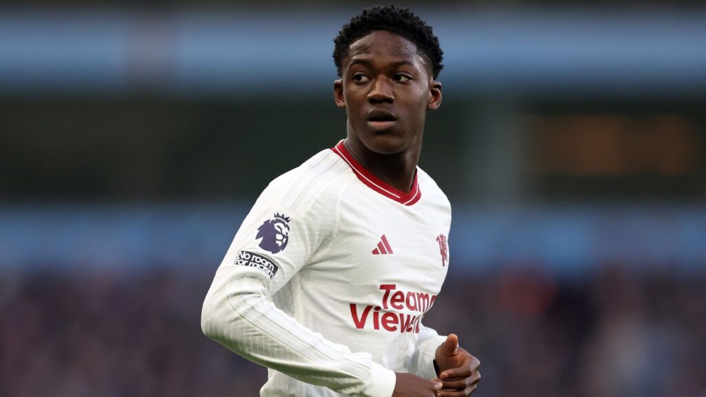 Kobbie Mainoo Biography, Height, Weight, Age, Stats, Wife, Salary, Net Worth & More Kobbie Mainoo Biography, Height, Weight, Age, Stats, Wife, Salary, Net Worth & More