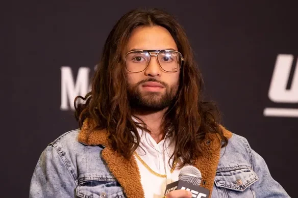 Kyler Phillips Biography, Height, Weight, Age, Stats, Wife, Salary, Net Worth & More Kyler Phillips Biography, Height, Weight, Age, Stats, Wife, Salary, Net Worth & More