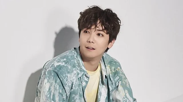 Lee Hong-gi as Jeremy