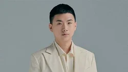 The School Nurse Files: Review, Story, Cast, Episodes, Release Date, Budget & More Lee Suk-hyung as Min-woo