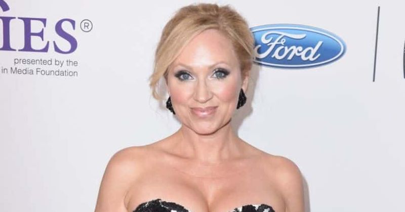 Leigh Allyn Baker Biography Height Weight Age Movies Husband Family Salary Net Worth Facts More