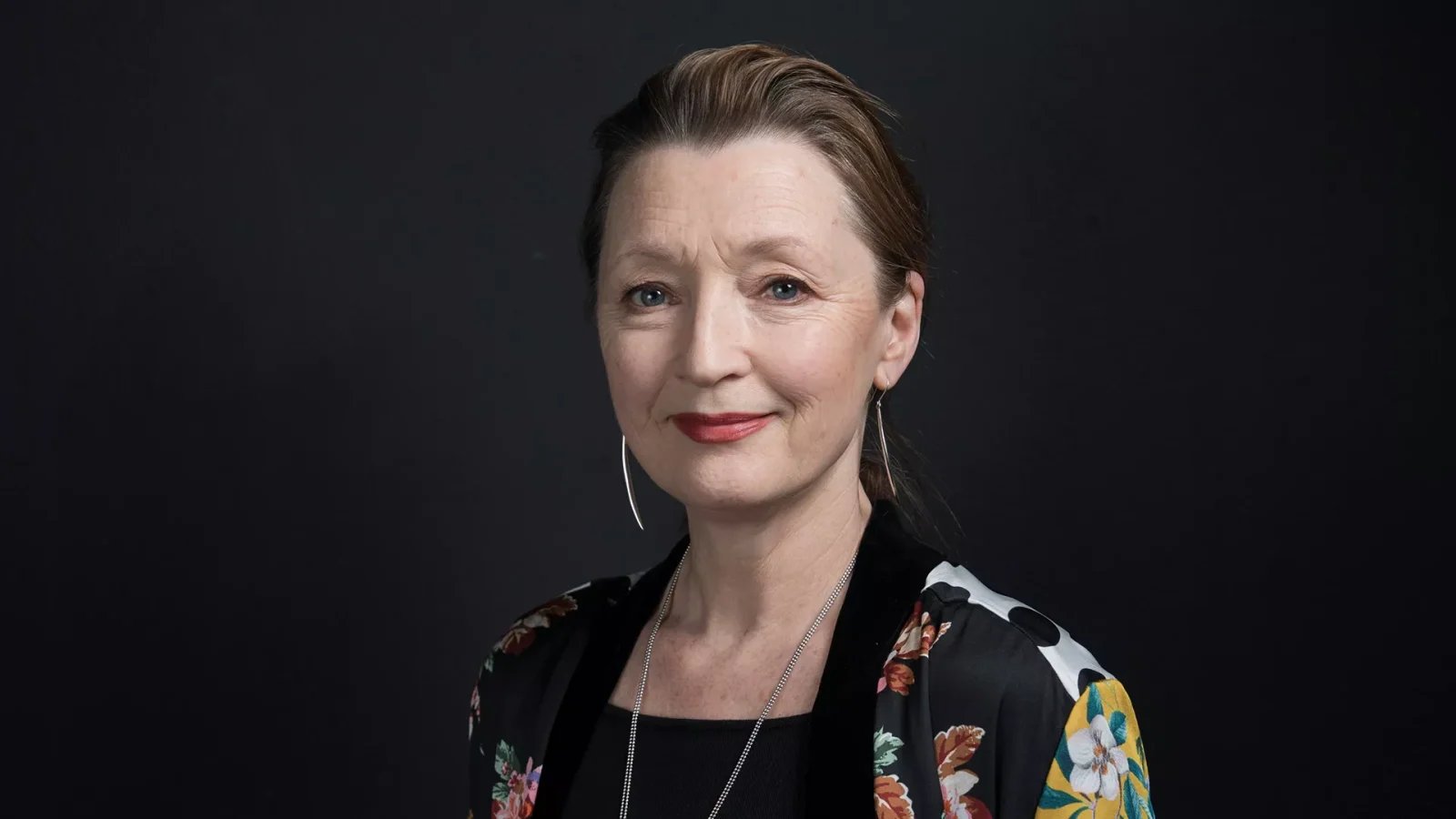 Lesley Manville Biography Height Weight Age Movies Husband Family Salary Net Worth Facts More