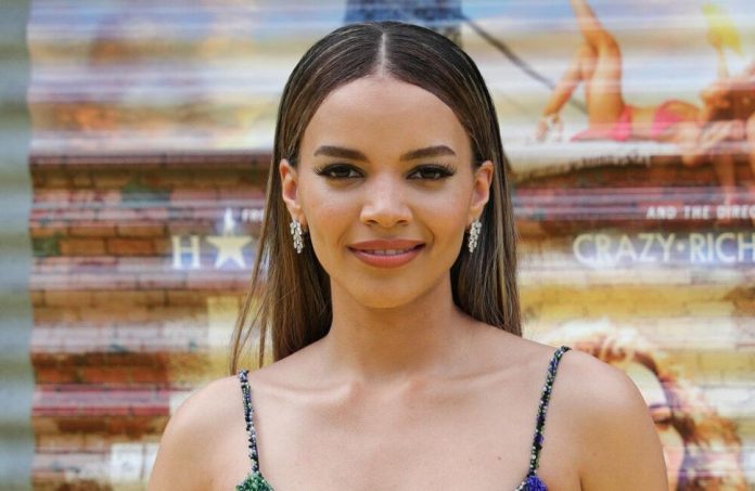  Leslie Grace as Nina Rosario