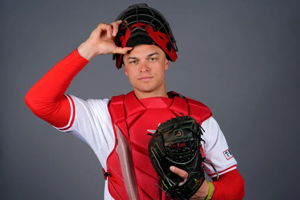 Logan OHoppe Biography Height Weight Age Stats Wife Salary Net Worth More