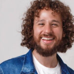 Luisito Comunica Biography Height Weight Age Movies Wife Family Salary Net Worth Facts More