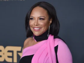 Lynn Whitfield Biography Height Weight Age Movies Husband Family Salary Net Worth Facts More