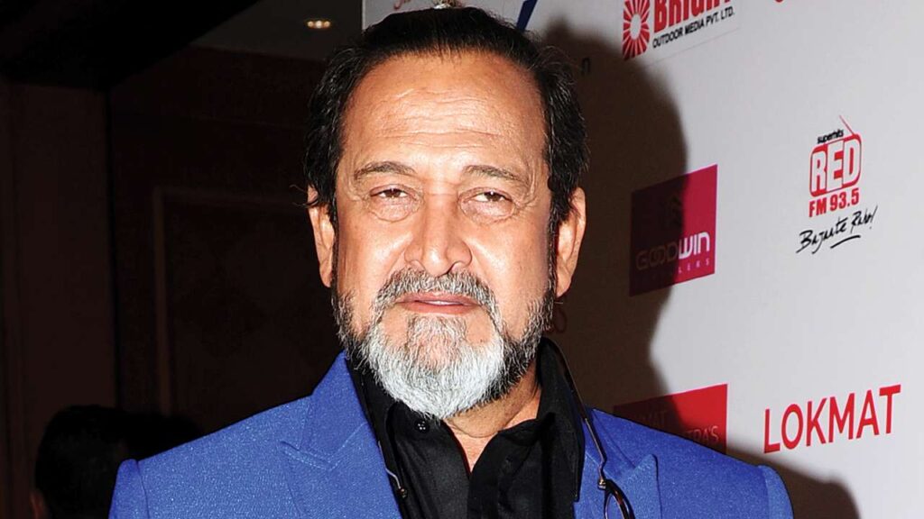 Mahesh Manjrekar as Satyavan "Satya" Singh