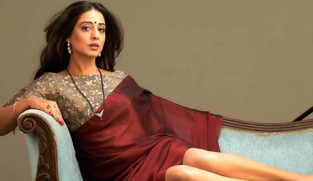 Mahi Gill hot and beautiful image