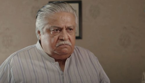 Manzoor Qureshi as Sairas father