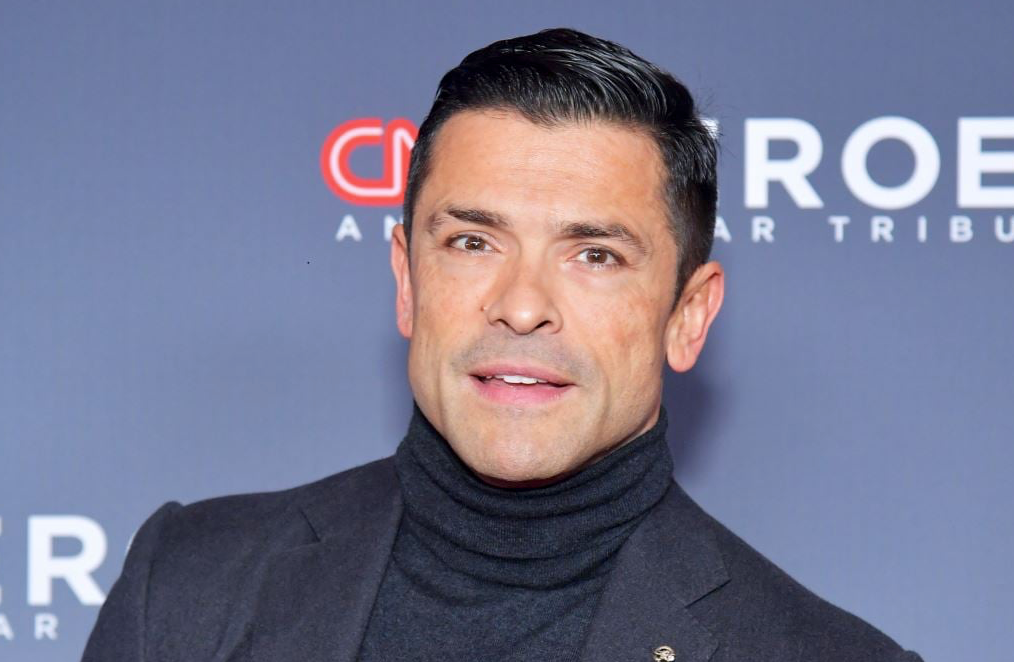 Riverdale: Review, Story, Cast, Episodes, Release Date, Budget & More Mark Consuelos as Hiram Lodge