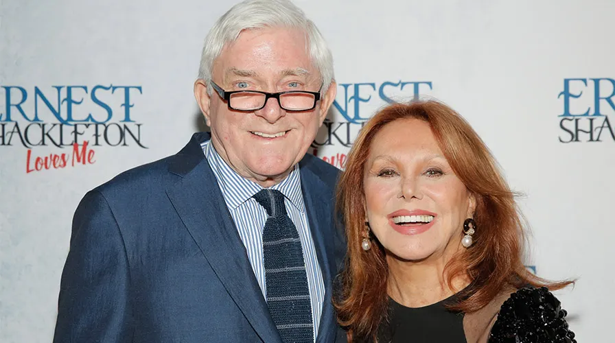 Marlo Thomas With Phil Donahue