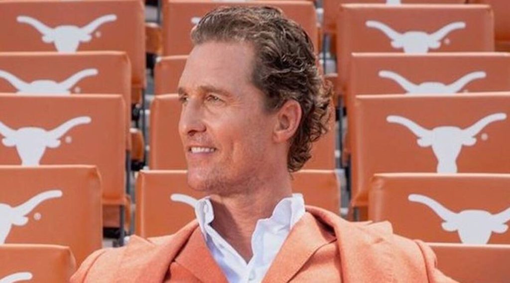 Matthew McConaughey Biography, Height, Weight, Age, Movies, Wife, Family, Salary, Net Worth, Facts & More