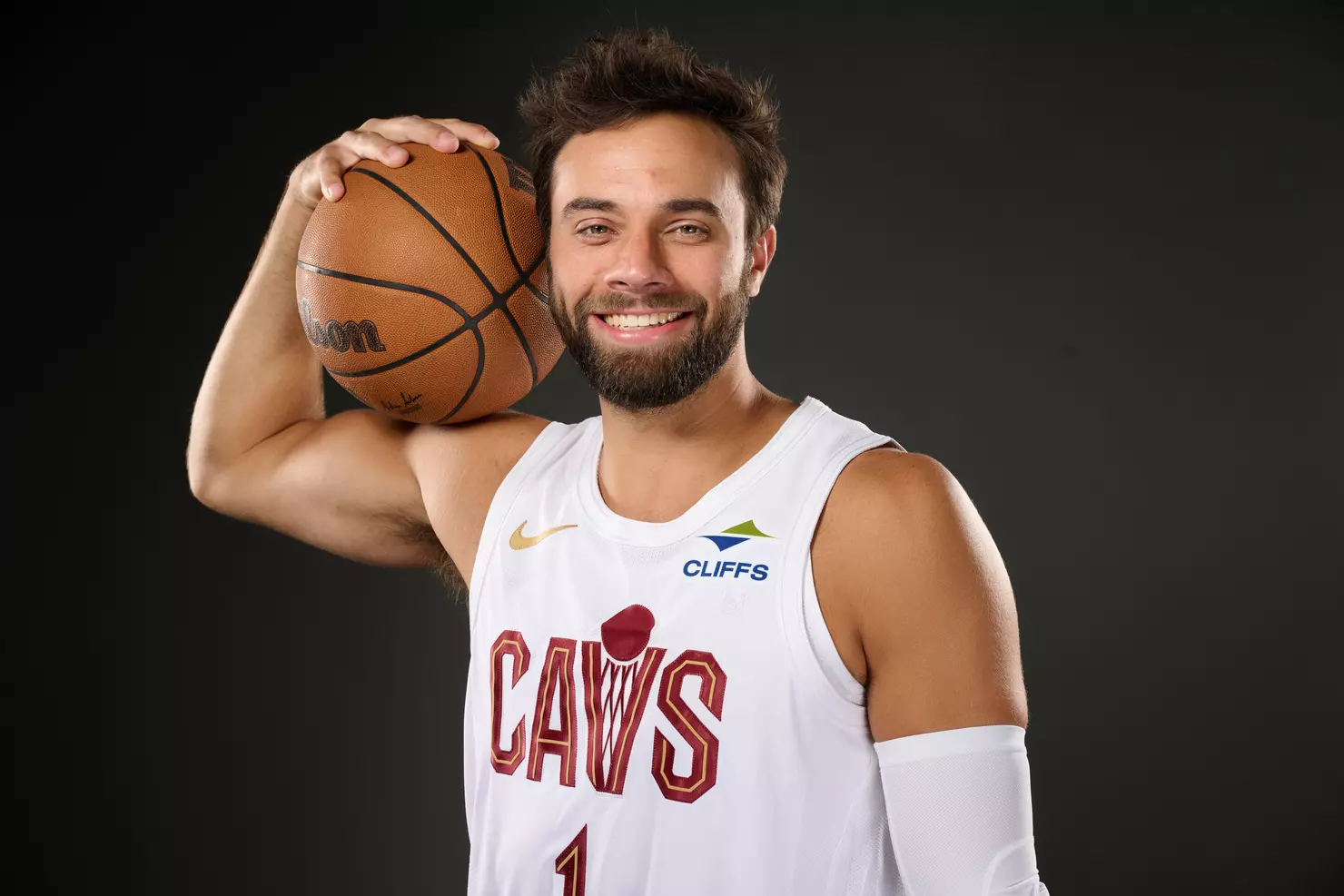 Max Strus Biography Height Weight Age Stats Wife Salary Net Worth More