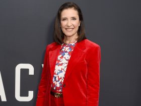 Mimi Rogers Biography Height Weight Age Movies Husband Family Salary Net Worth Facts More