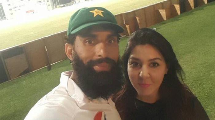 Misbah-Ul-Haq With His Wife