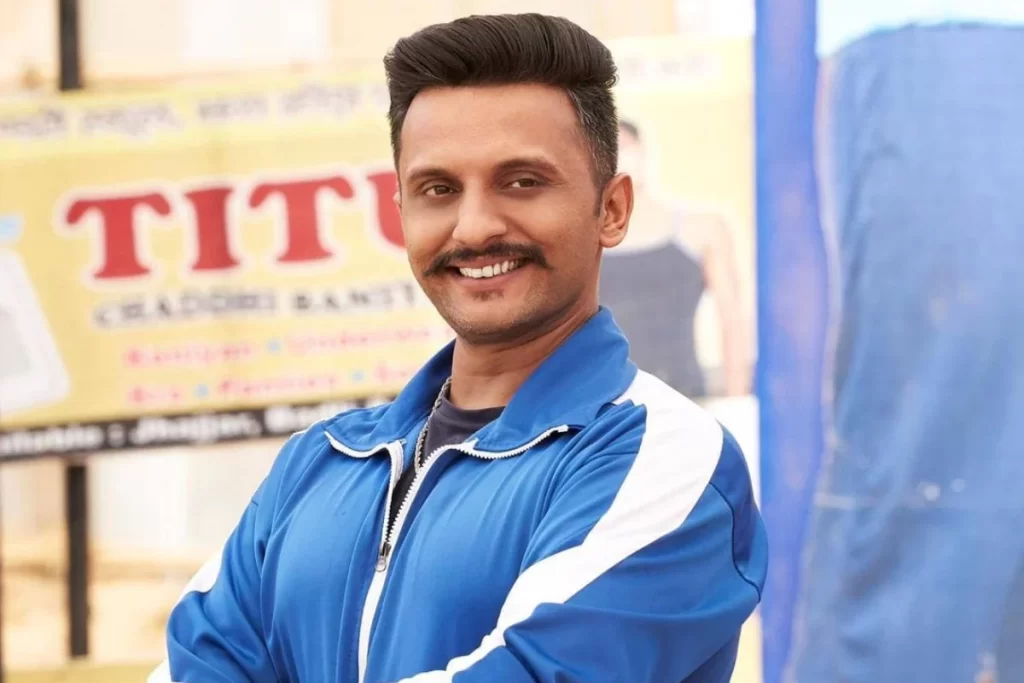  Mohammed Zeeshan Ayyub as Sakool