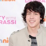 Munro Chambers Biography Height Weight Age Movies Wife Family Salary Net Worth Facts More 1