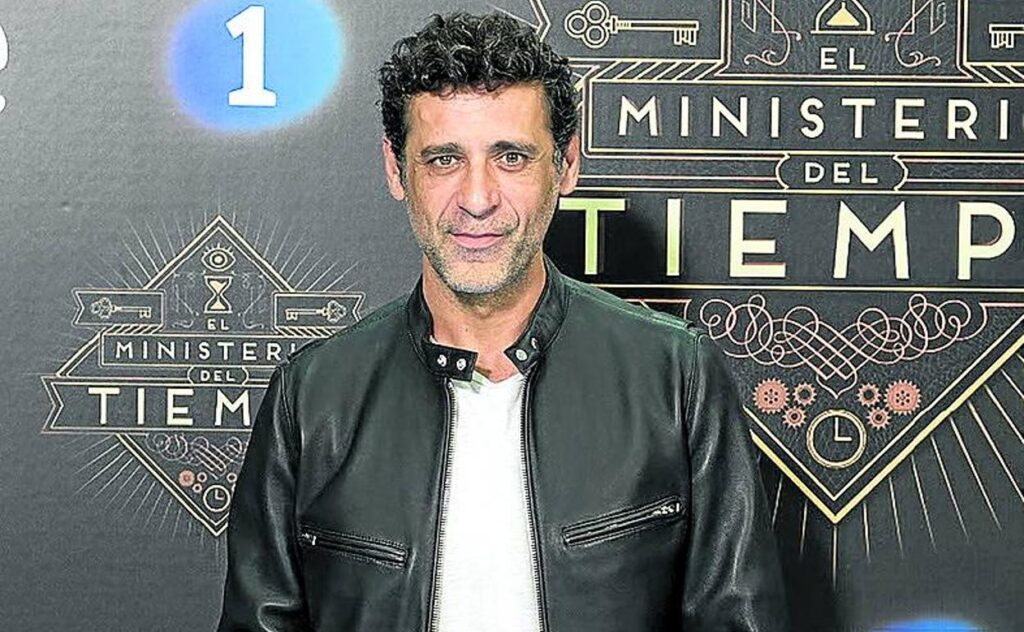 El ministerio del tiempo: Review, Story, Cast, Episodes, Release Date, Budget & More Nacho Fresneda as Alonso de Entrerríos