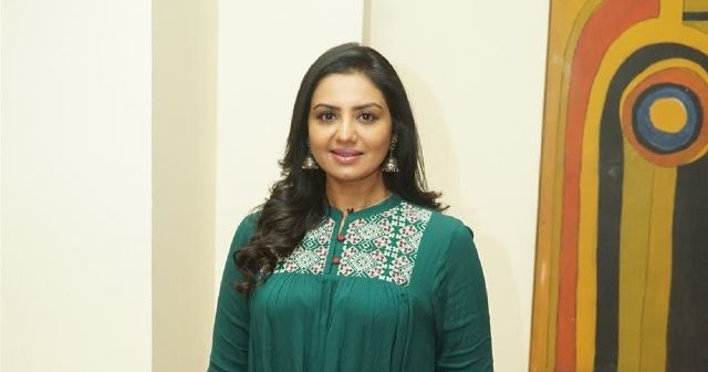 Neelya Bhavani as Parvathi
