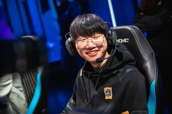 Ning Biography, Height, Weight, Age, Stats, Wife, Salary, Net Worth & More Ning Biography, Height, Weight, Age, Stats, Wife, Salary, Net Worth & More