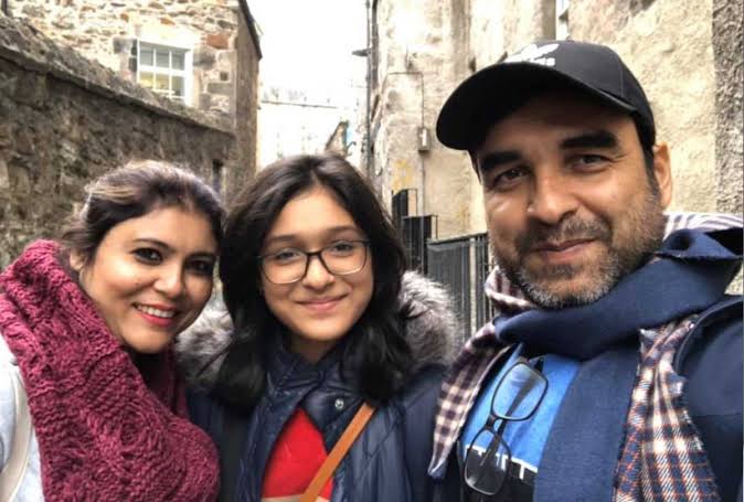 Pankaj Tripathi With His Daughter