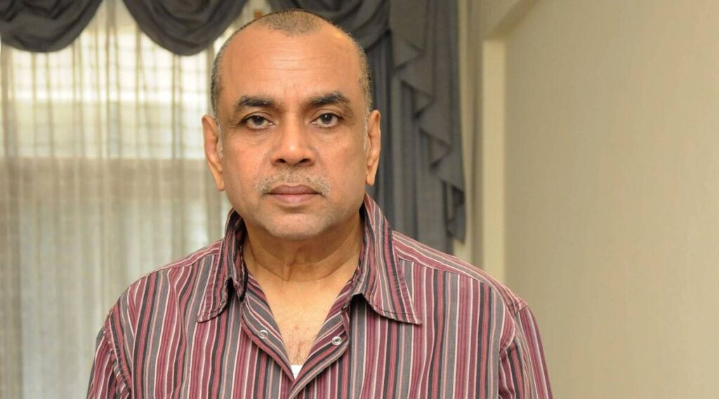 Paresh Rawal as Firdaus