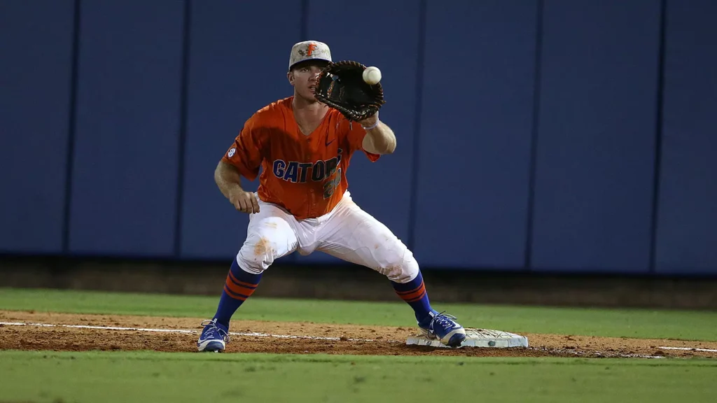 Pete Alonso Biography, Height, Weight, Age, Stats, Wife, Salary, Net Worth & More